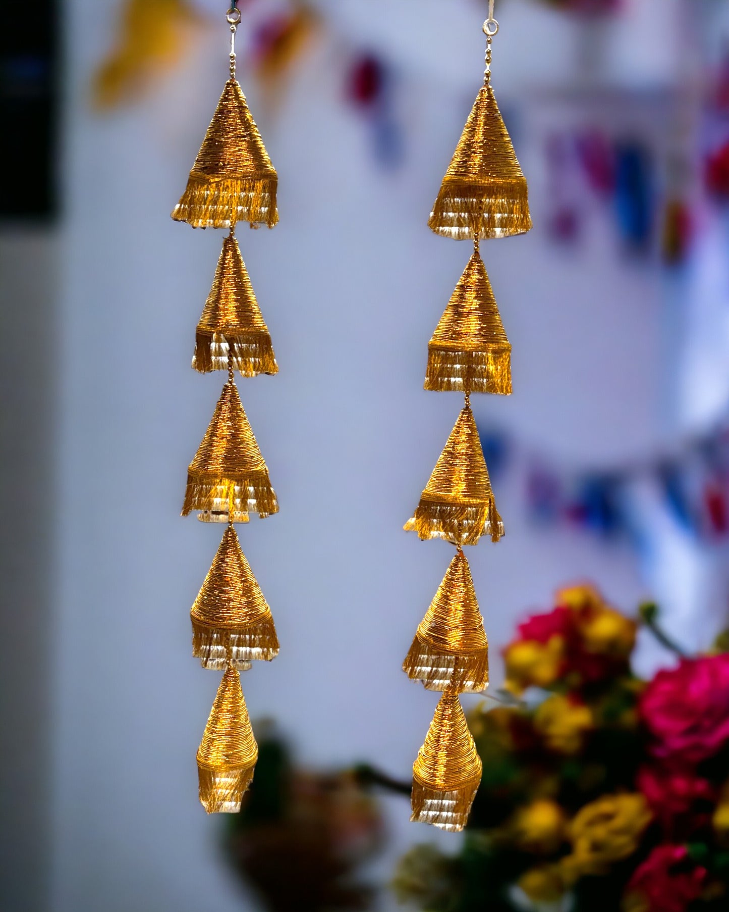 Bell Shaped Garland / Lari