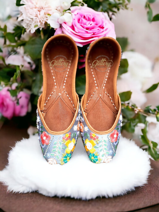 Grey Ethnic Punjabi Leather Jutti with Thread Work | Women's Indian Traditional Shoe Mojari | Indian Ballet Flats