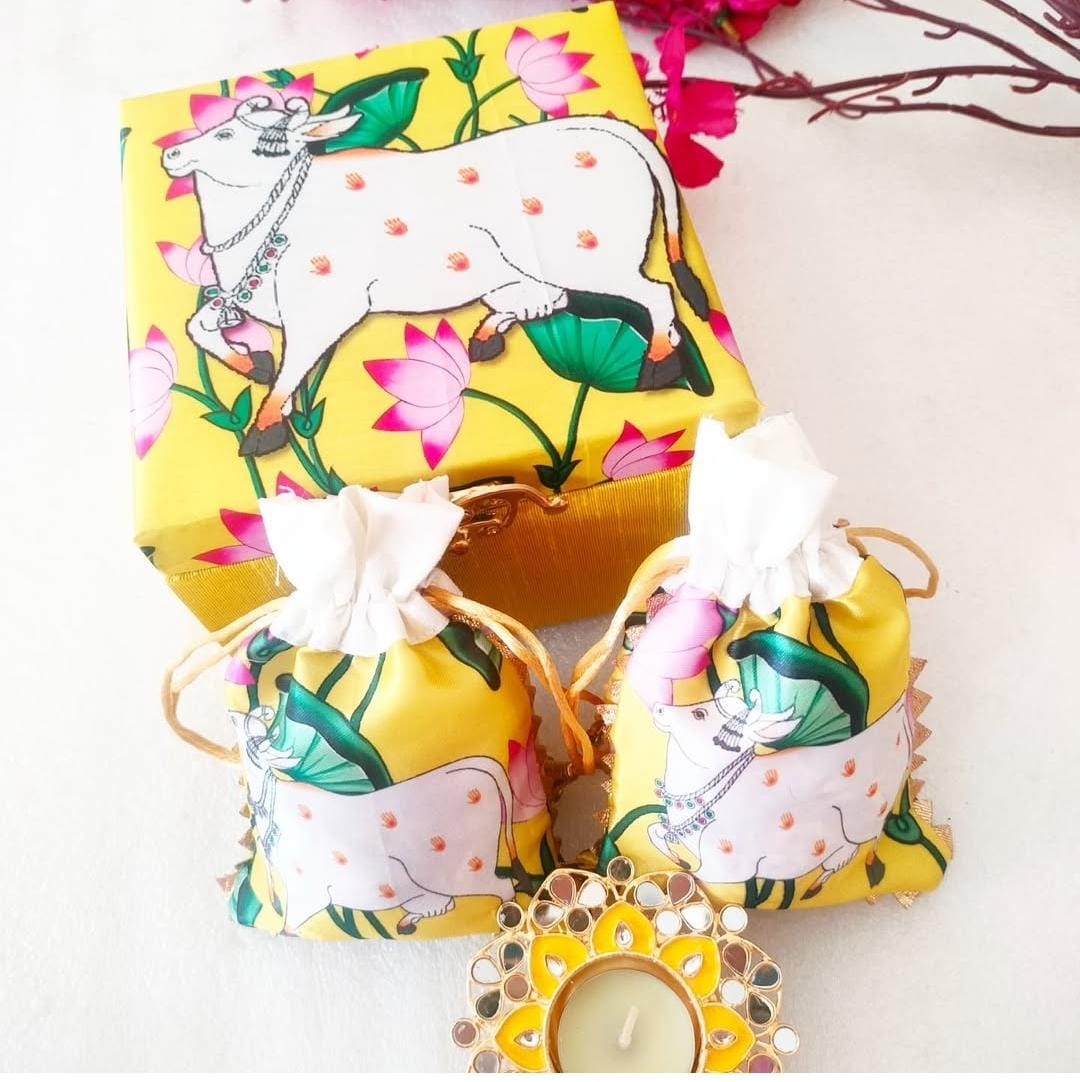 Gift Combo - Pichwai Print Box with Minakari Diya and 2 Potlis