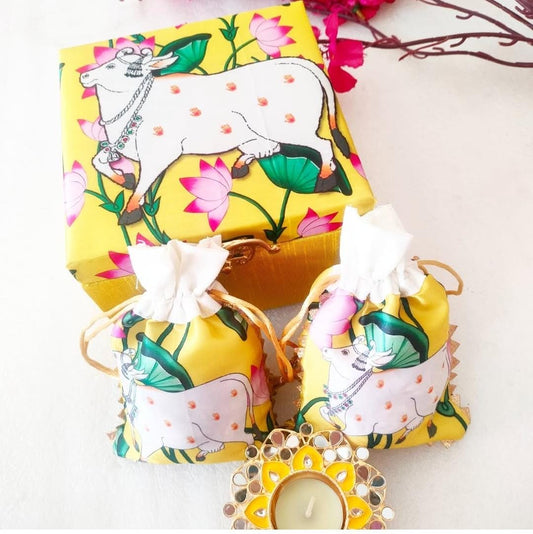 Gift Combo - Pichwai Print Box with Minakari Diya and 2 Potlis