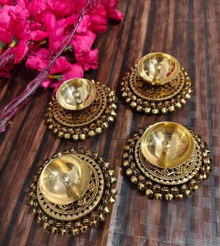 Set of 2 Brass Akhand Diya's with Ghungroo Base