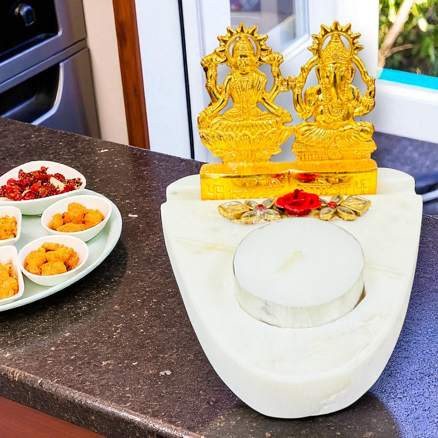Marble T-Light Holder with Metal Laxmi Ganesh in Luxurious Gift Box