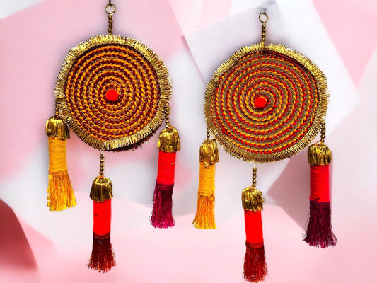 Laris with Tassels, Set of 2