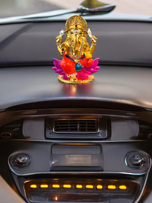 Top 10 Beautiful Ganesh Idols to Bring Prosperity and Peace Home