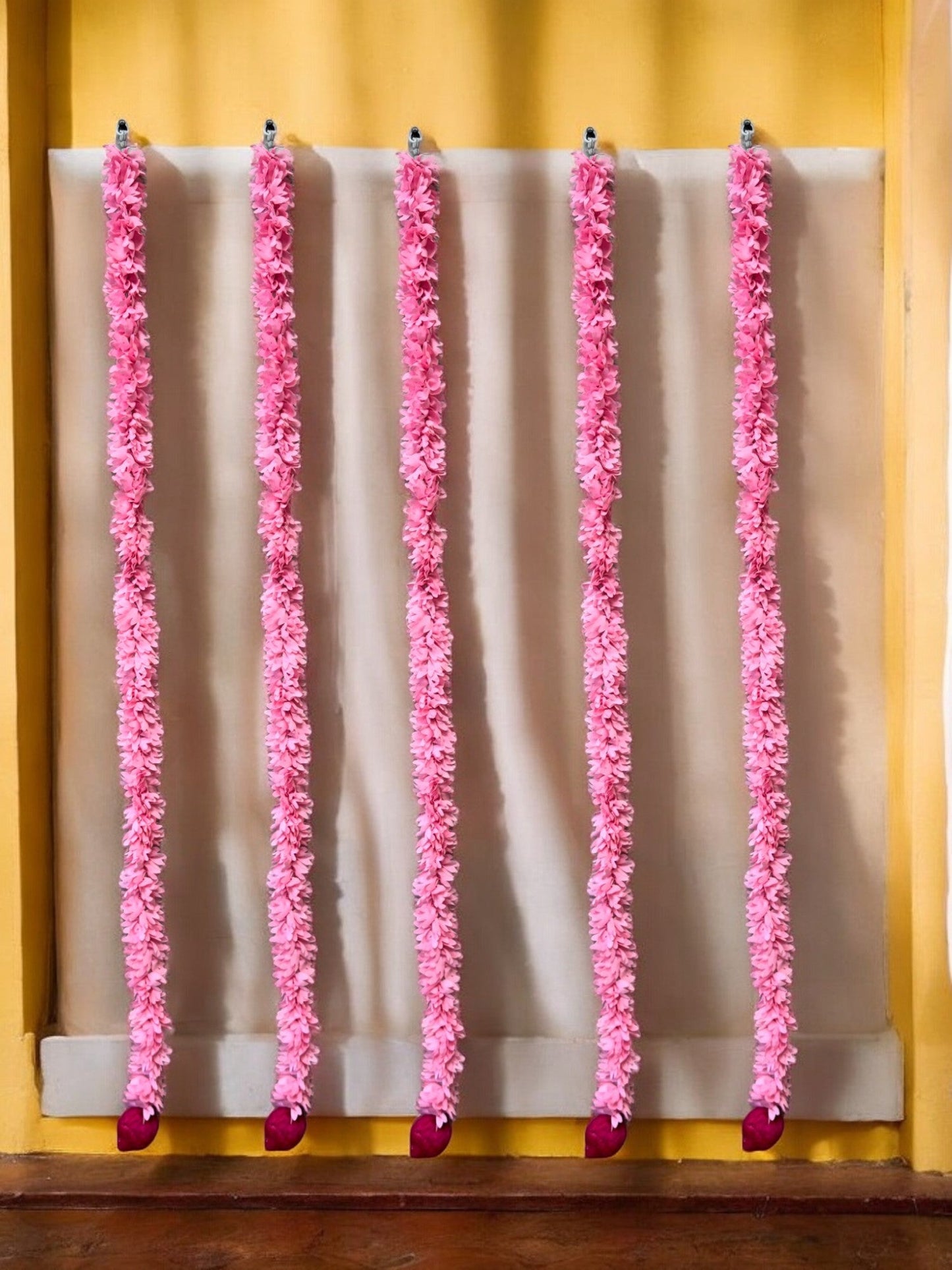 39" Long Lotus Lari, Set of 5