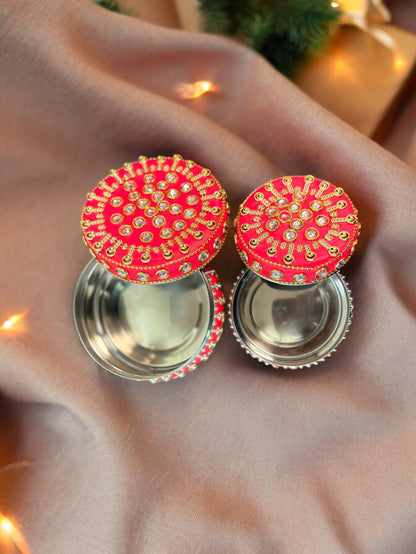 4.8 x 2.5 inches Mataki Shape Box