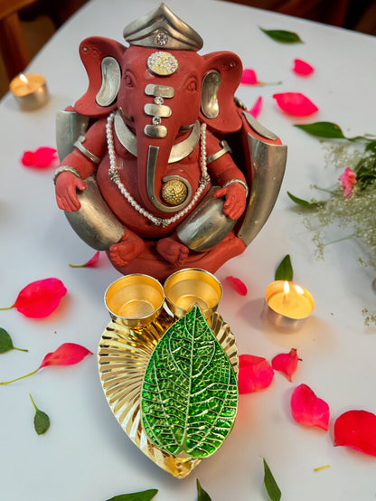 Haldi Kumkum Plate with Leaf, Set of 4