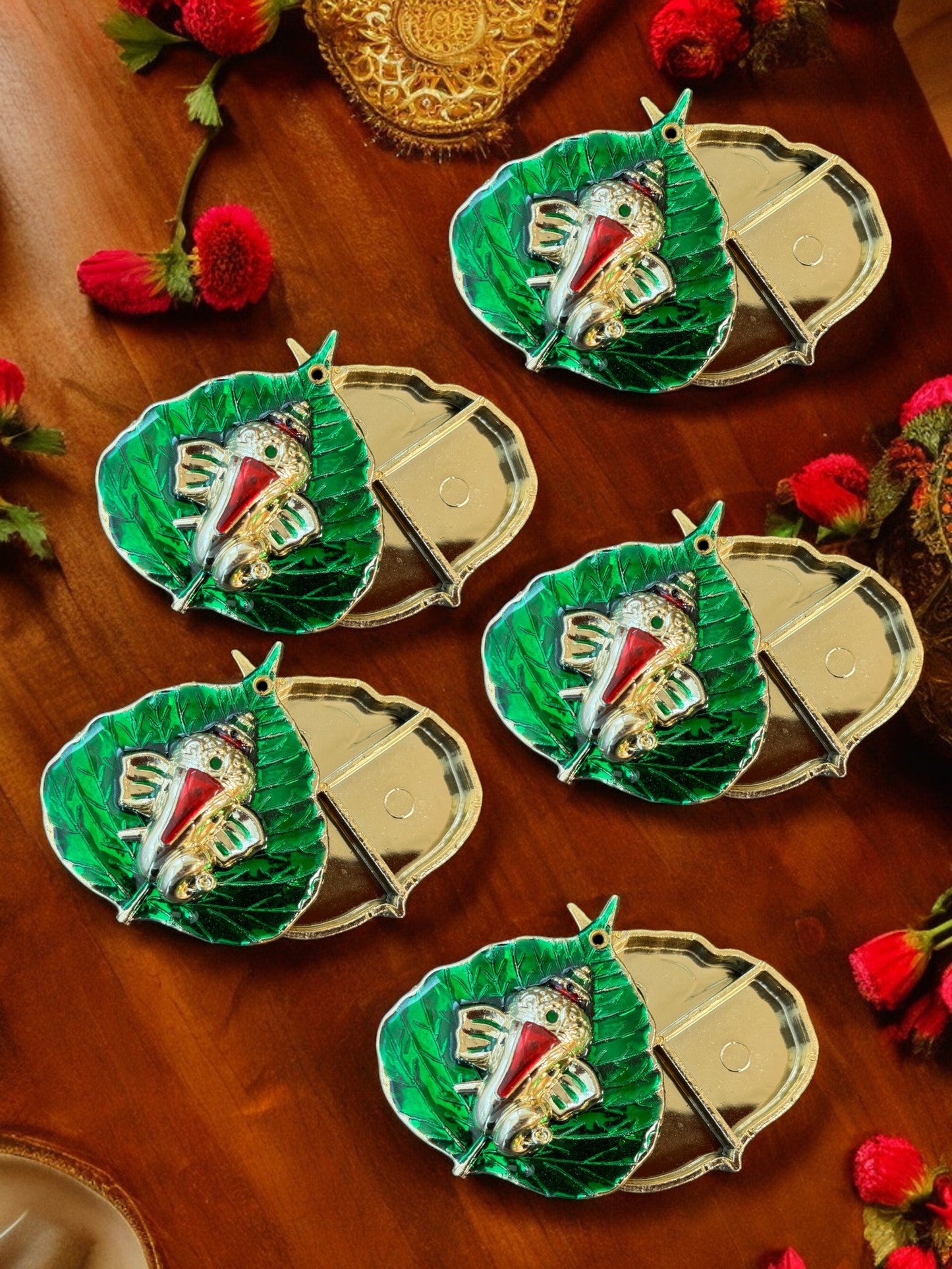 Haldi Kumkum Plate with Ganesha & Leaf, Set of 5