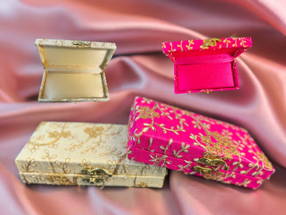 Gift Box with Embroidery, Set of 2