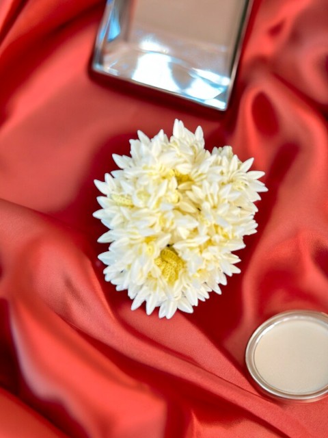 Scented Bun Gajra, Set of 5