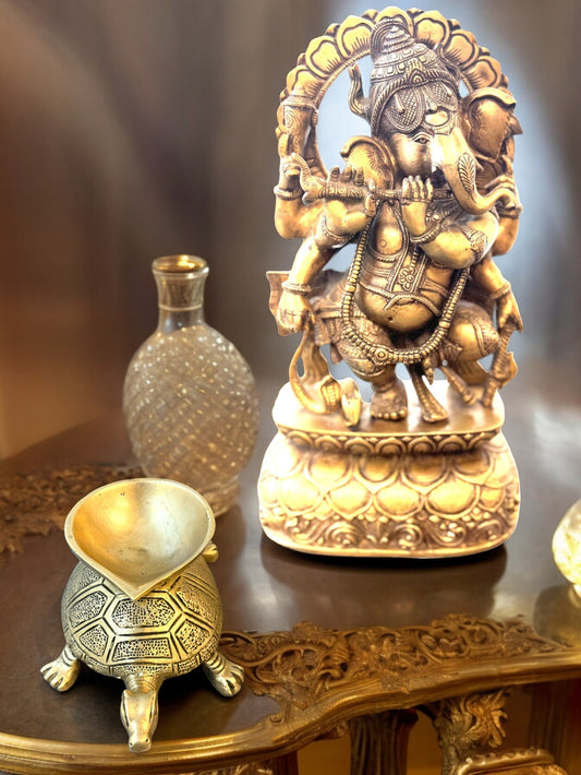 Plain Diya with Tortoise