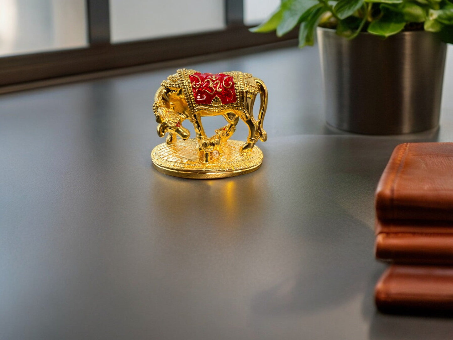 Kamdhenu Idol Figurine for Car Dashboard or Work Desk
