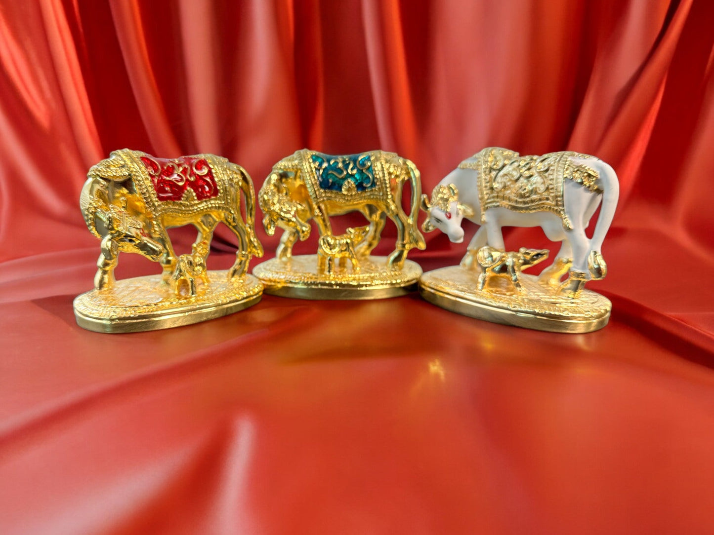 Kamdhenu Idol Figurine for Car Dashboard or Work Desk