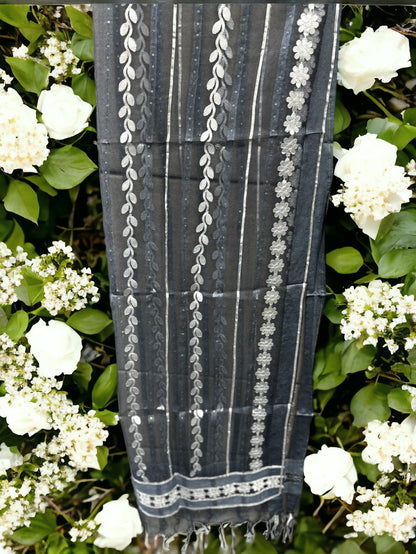 Dupatta with Silver Gota Work