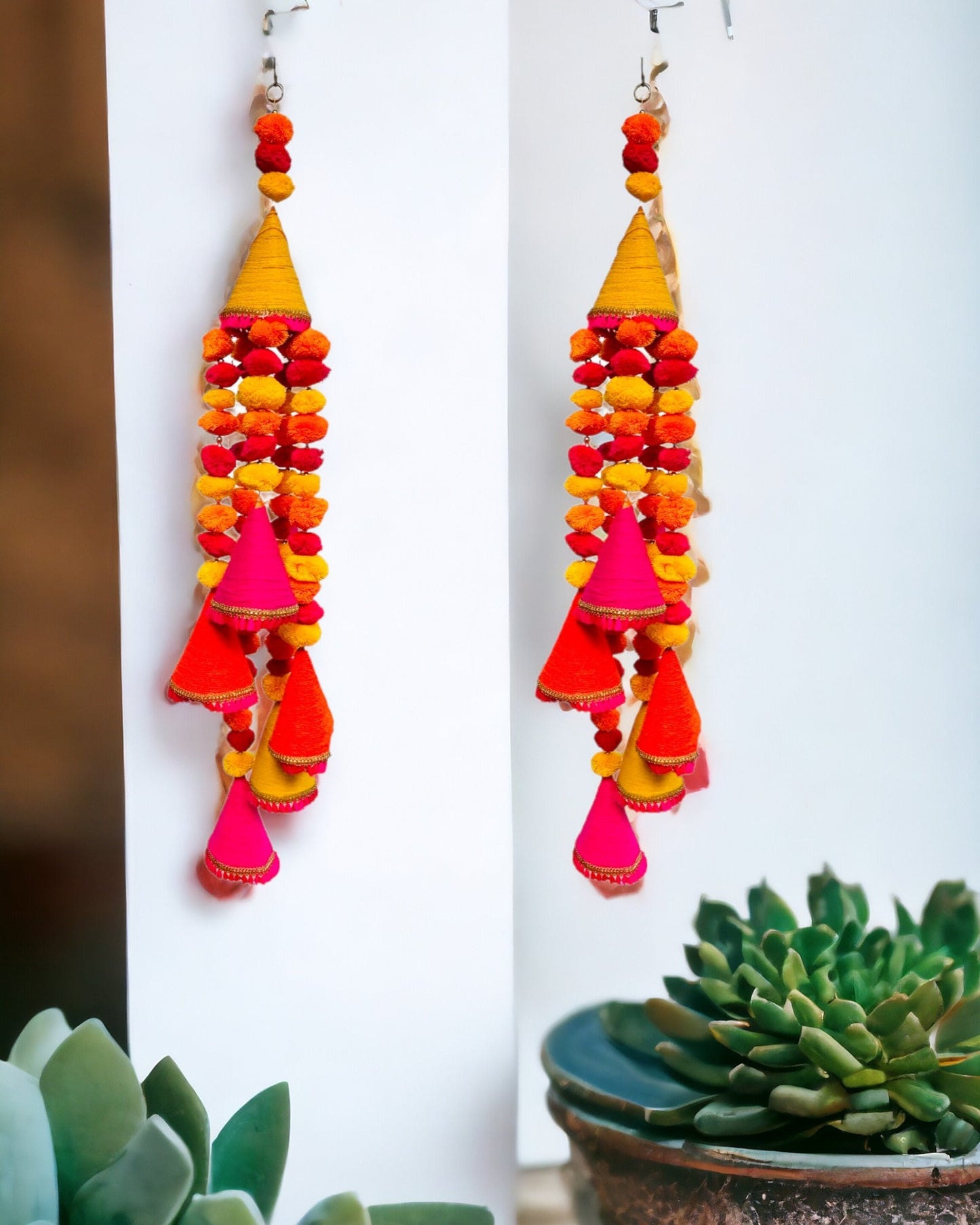 Bells & Pom Pom Lari