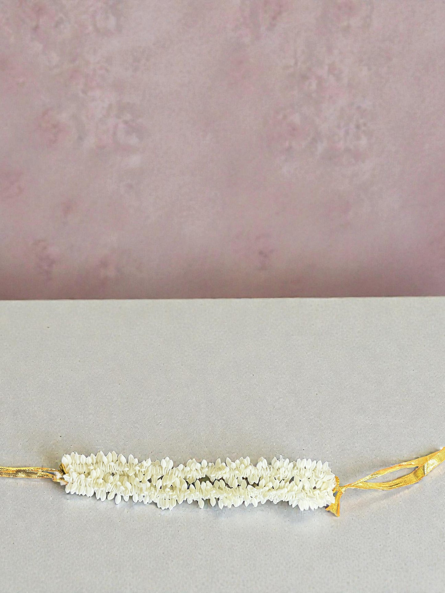 Scented Bun Gajra, Set of 5