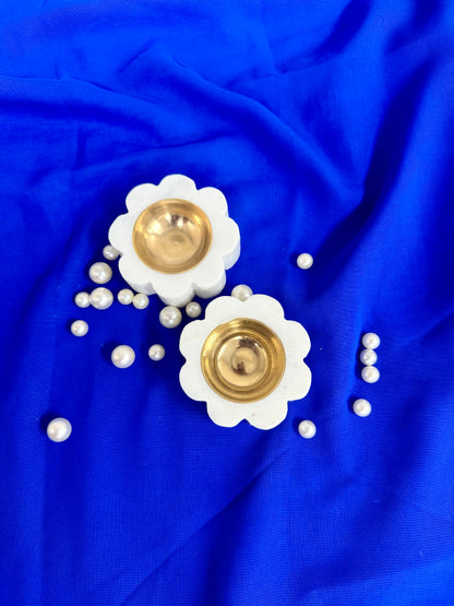 Set of 2 Marble Diyas with Brass Inserts