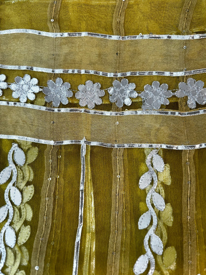 Dupatta with Silver Gota Work