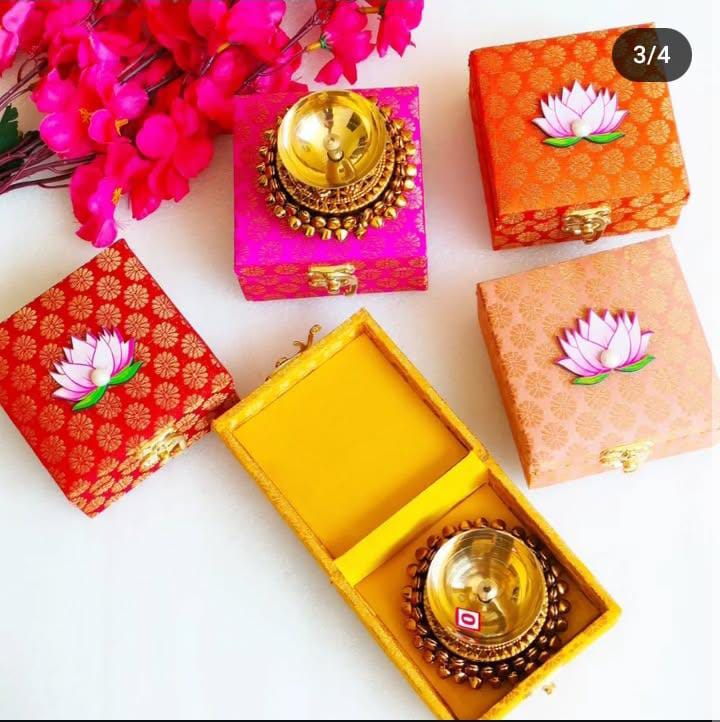 Brass Akhand Diya's with Ghungroo Base in MDF Gift Box & Ganesha Cutout