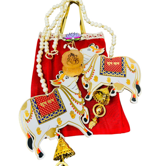 Gift Combo - Pearl & Pichwai Lari with Shubh Labh & Resin Ganesha in Tissue Fabric Bag