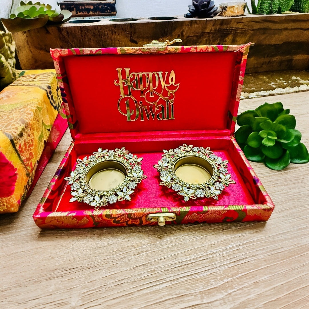 Set of 2 Diyas in Gift Box with Happy Diwali Cutout