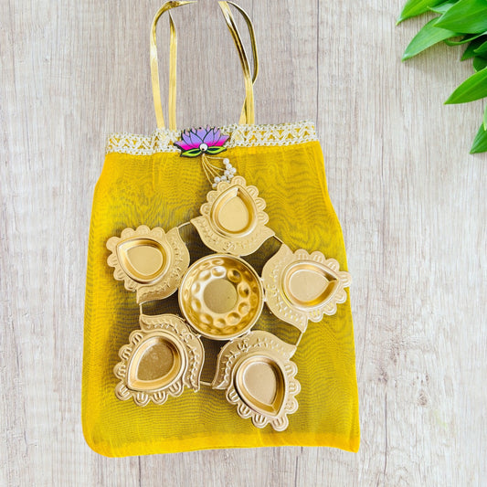 Lotus Urli with Tissue Bags Combo - Return Gifts for Housewarming, Diwali or Puja