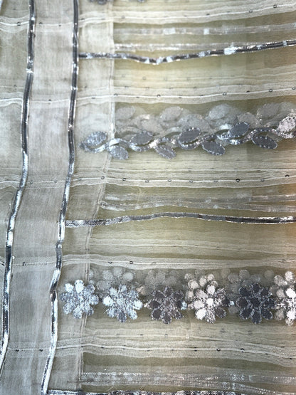 Dupatta with Silver Gota Work