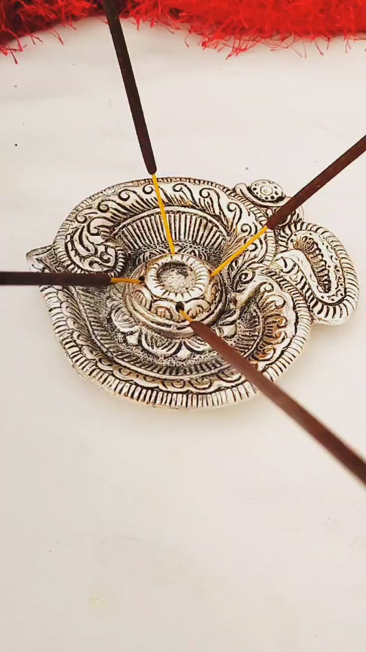 German Silver Om Engraved Agarbatti/ Dhupbatti Stand